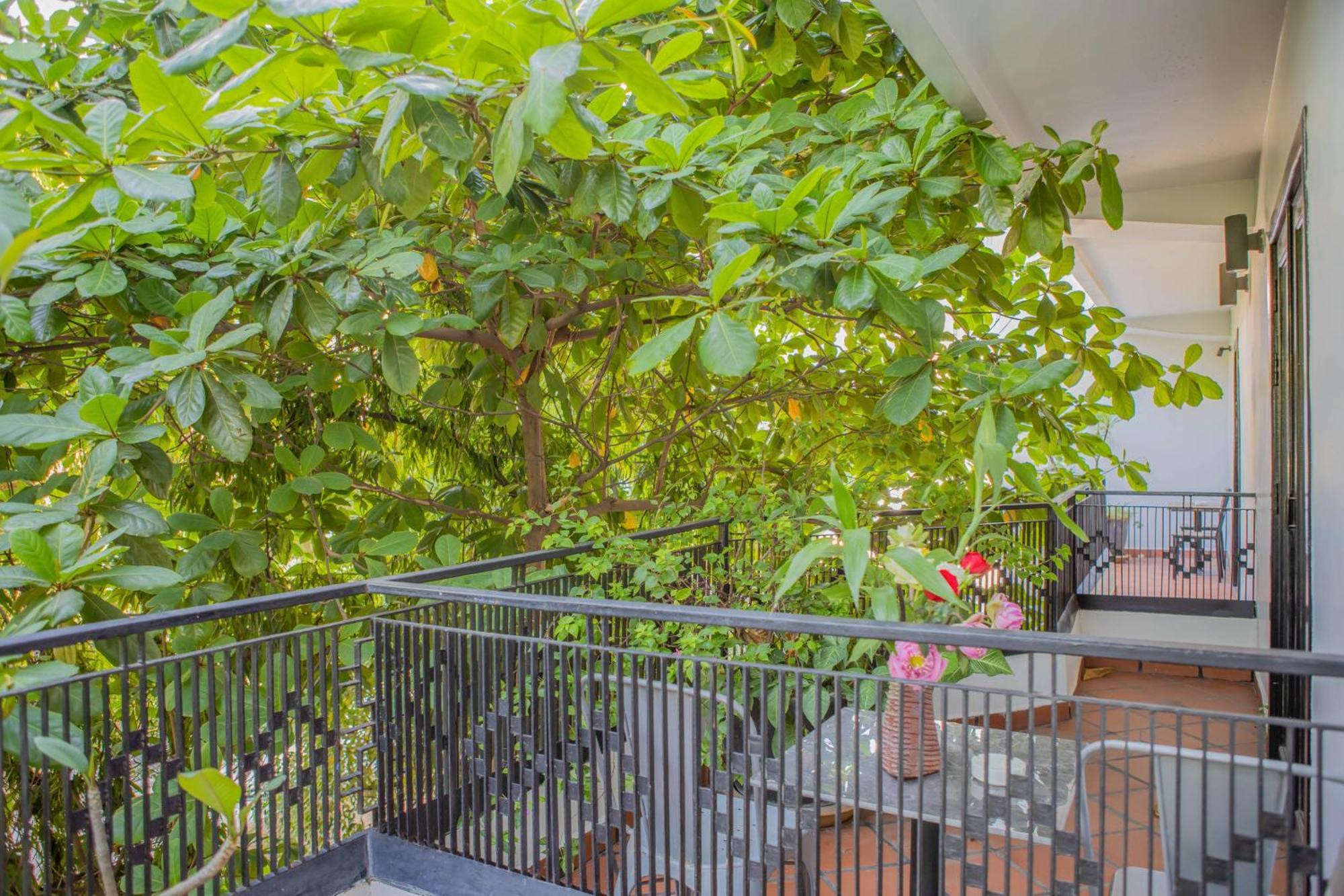 La Rose Suites Phnom Penh Exterior foto