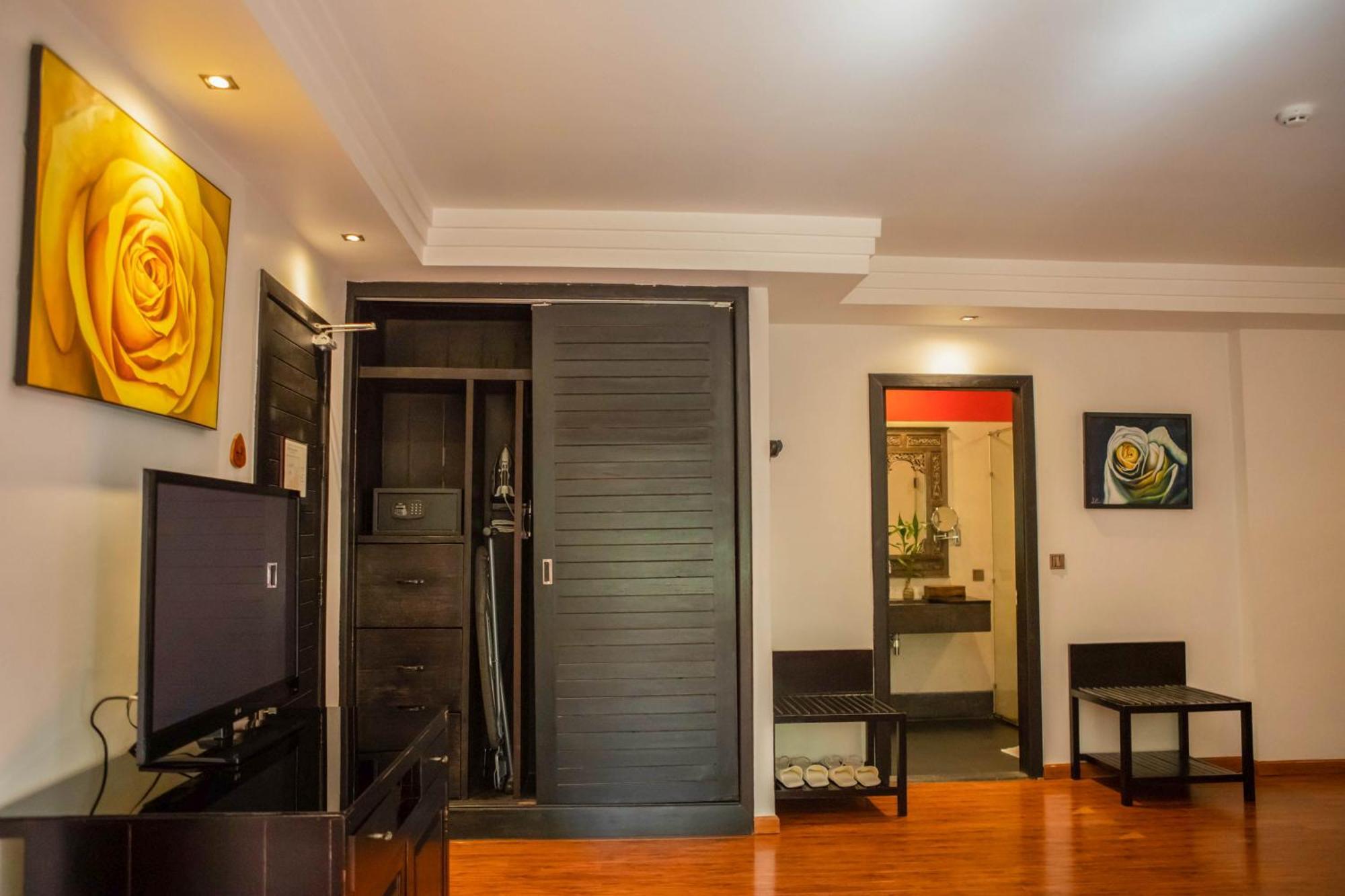 La Rose Suites Phnom Penh Exterior foto